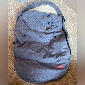 SKIP HOP Infant Winter Carseat Cover